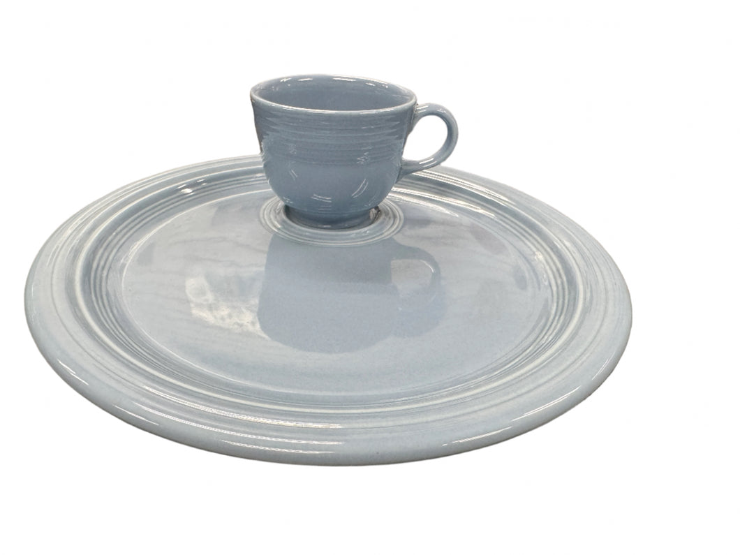 Fiesta Welled Serving Tray Snack Tray With Tea Cup Periwinkle