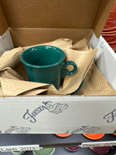 Load image into Gallery viewer, Fiesta 4pc Place Setting Evergreen
