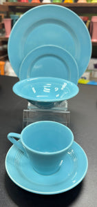 Vintage Homer Laughlin Harlequin Turquoise  5 pc place setting