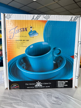 Fiesta 4 pc Place Setting Peacock