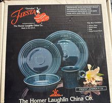 Load image into Gallery viewer, Fiesta 4pc Place Setting Juniper
