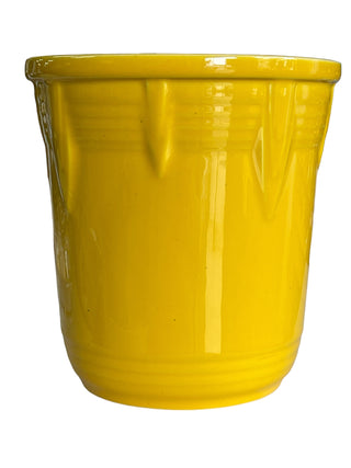 Fiesta 2 Qt Daffodil Chevron Crock