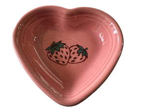 Fiesta Everything Kitchen Exclusive Small Heart Bowl Strawberry