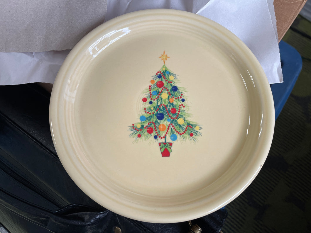 Fiesta Ivory Bistro Christmas Tree  Plate Luncheon