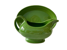 Load image into Gallery viewer, Fiesta Shamrock Gravy Boat w Under Tray
