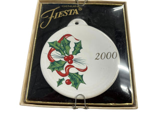 Fiesta 2000 Holly & Ribbon Ornament