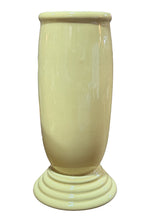 Load image into Gallery viewer, P86 Fiesta Millennium  lll Vase  Yellow

