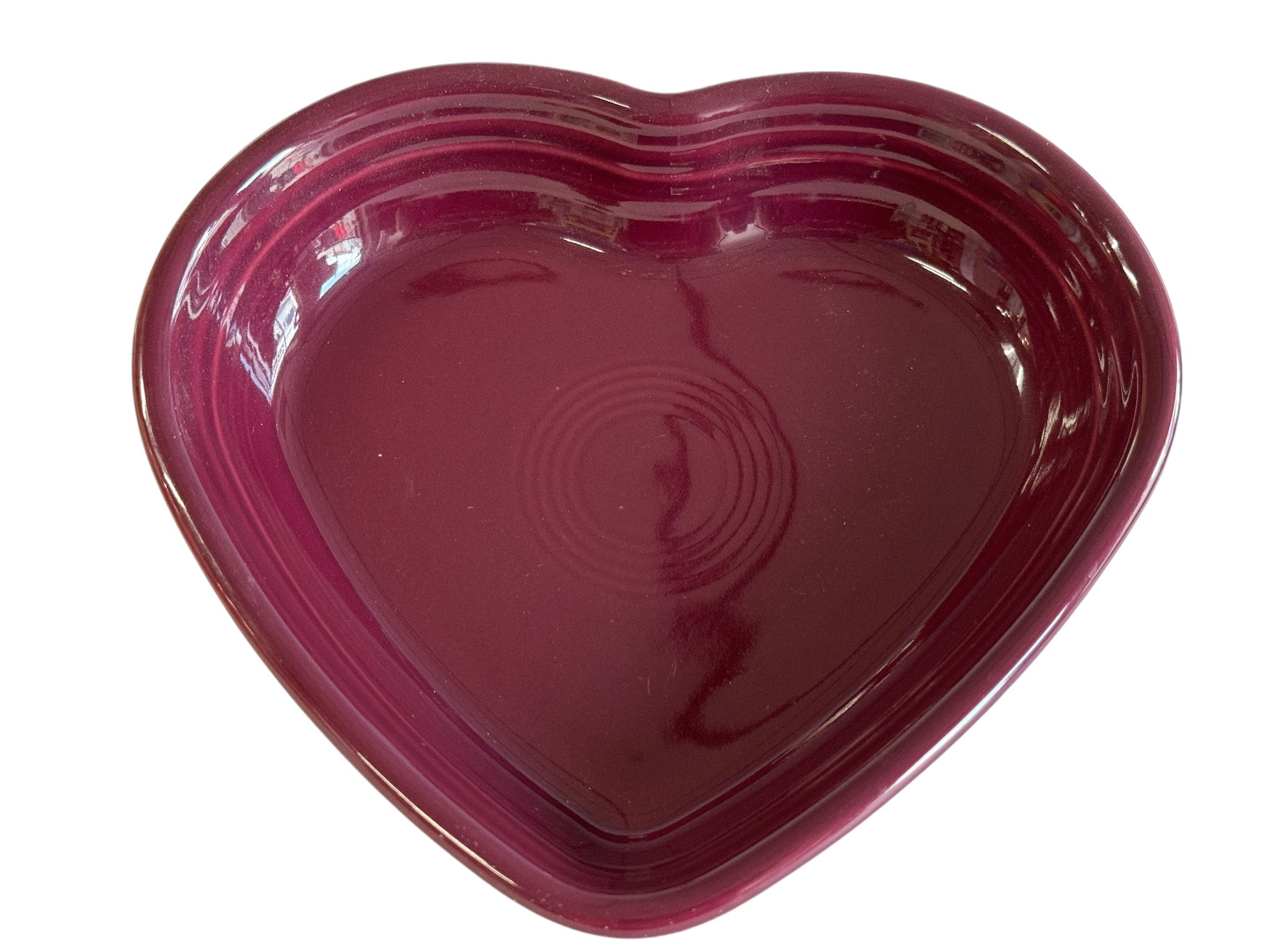 Fiesta Medium Heart Bowl Claret – Keeping It Real collectables