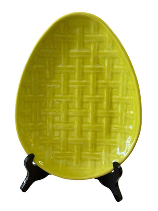 Embossed Basket  Weave Egg Plate 18 Inch Lemongrass