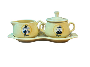 FIESTA LOONEY TUNES SYLVESTER & PEPE LE PEW YELLOW CREAM & COVERED SUGAR