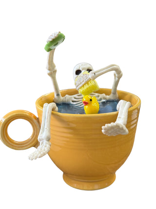 Skeleton Skelly Bathtime  In Vintage Yellow  Cup Color Me Mosaic