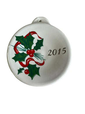 Fiesta 2015 Christmas Holly And Ribbon Ornament Homer Laughlin Fiesta