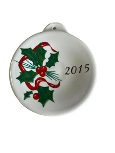 Fiesta 2015 Christmas Holly And Ribbon Ornament Homer Laughlin Fiesta