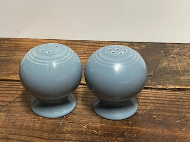 Fiesta Periwinkle Bulb Salt & Pepper Set Fiesta