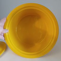 Fiestaware Daffodil Casserole Yellow