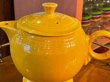 Load image into Gallery viewer, Vintage Fiesta Yellow Large Tea Pot
