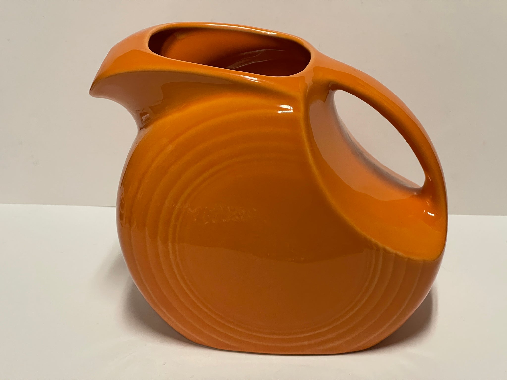 Fiesta Ware Tangerine Orange Water Pitcher Large Retired Color 1st