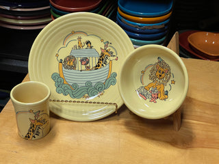 Fiesta 3 ps Childs Set NOAHS ARK Retired Yellow