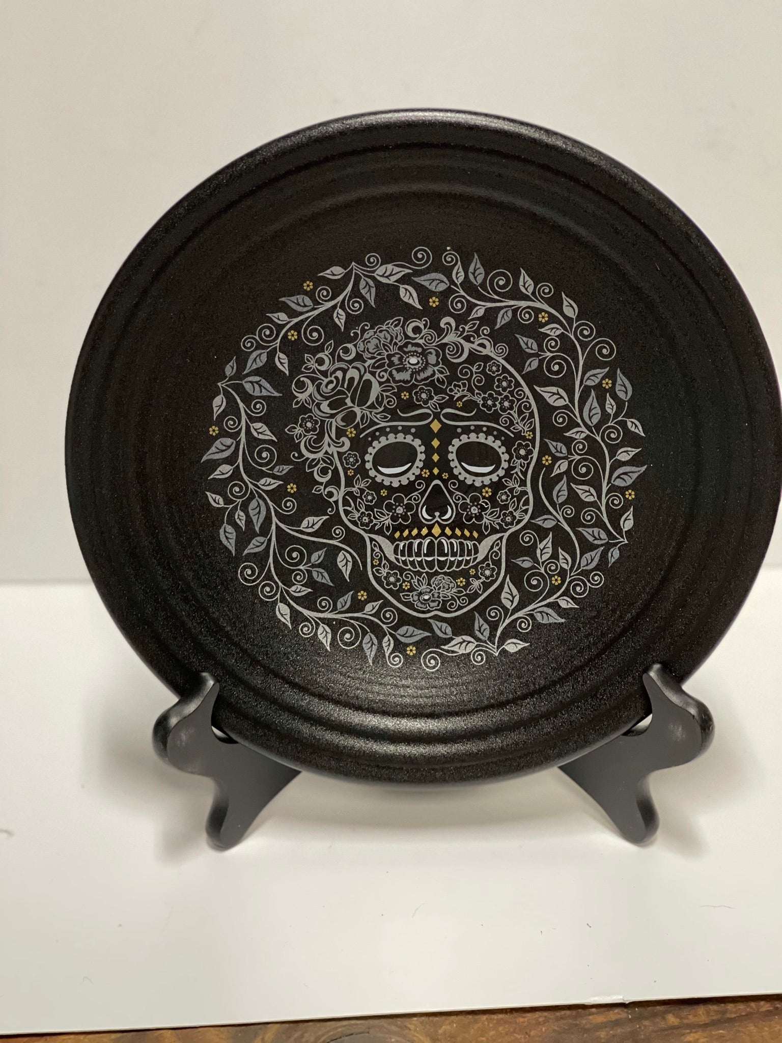 Fiesta Foundry Skull n Vine Luncheon